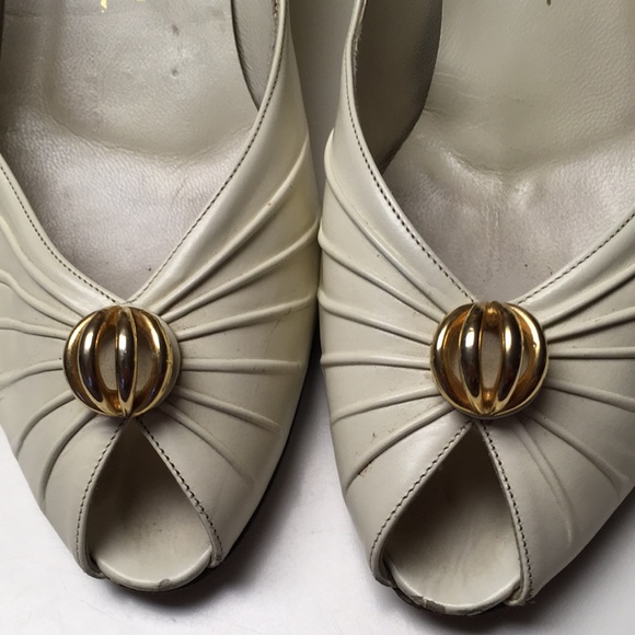 Vintage David Evian Peep Ivory Shoes - Picture 7 of 8